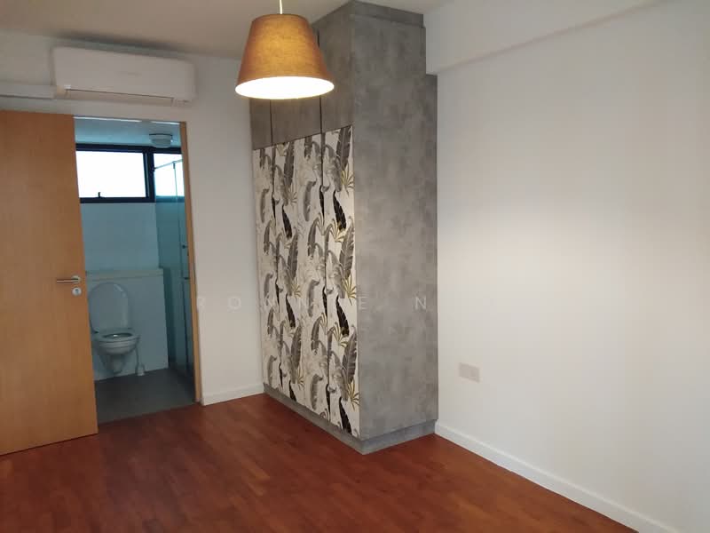93 Dawson Road, 93 Dawson Road, 2 Bedrooms, 700 sqft, HDB Flat For Rent, by Ronnie Neo, 500149750 - Bathroom - PropertyGuru.com.sg