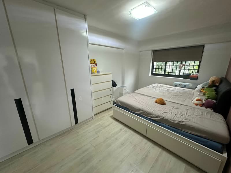 523 Woodlands Drive 14, 523 Woodlands Drive 14, 3 Bedrooms, 1,097 sqft, HDB Flat For Sale, by James Yeo, 500149752 - Bedroom - PropertyGuru.com.sg