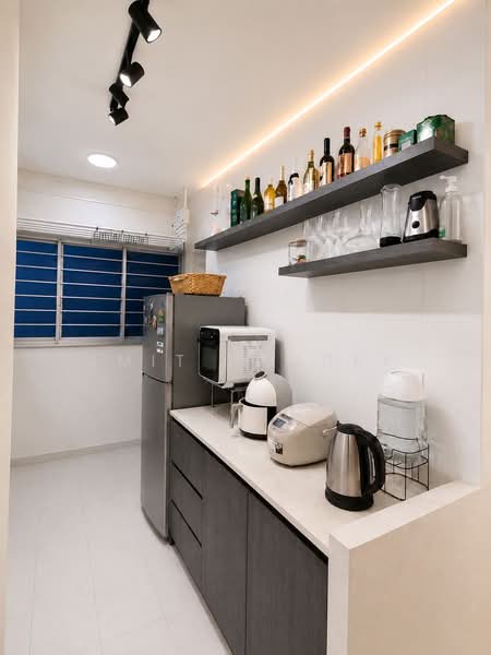 414A Fernvale Link, 414A Fernvale Link, 2 Bedrooms, 732 sqft, HDB Flat For Sale, by Amit Pandey, 500149753 - Kitchen - PropertyGuru.com.sg