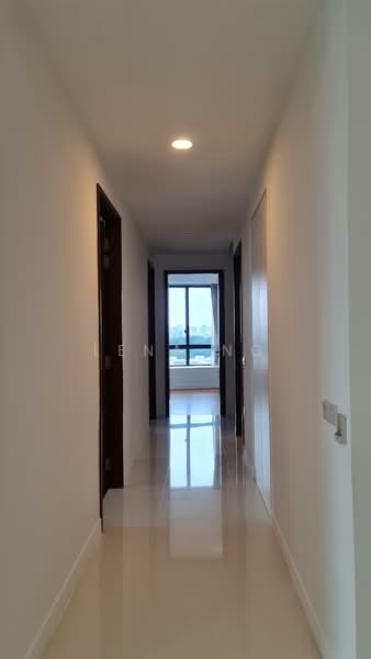 d'Leedon (Former Farrer Court), 5 Leedon Heights, 3 Bedrooms, 1,711 sqft, Condominium For Rent, by Lena Ng, 500149761 - Corridor - PropertyGuru.com.sg