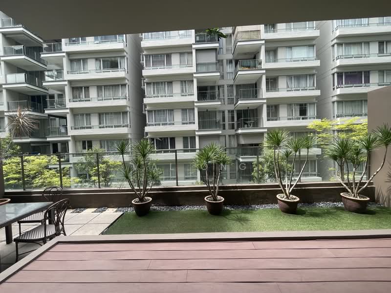 Suites at Orchard, 38 Handy Road, 1 Bedroom, 893 sqft, Condominium For Sale, by Val Ong, 500149768 - Balcony - PropertyGuru.com.sg