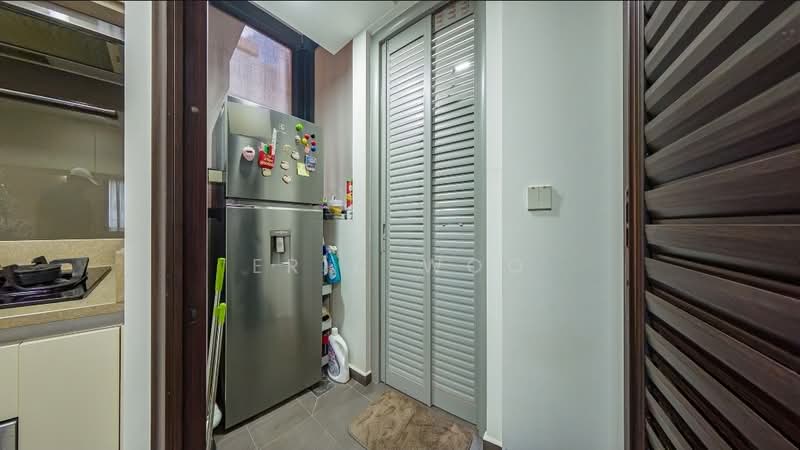 The Gazania, 7 How Sun Drive, 3 Bedrooms, 958 sqft, Condominium For Sale, by Eric Woo, 500149774 - Kitchen - PropertyGuru.com.sg