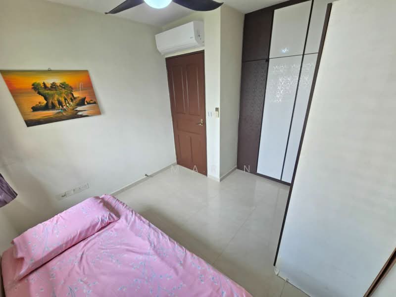 154 Rivervale Crescent, 154 Rivervale Crescent, 3 Bedrooms, 979 sqft, HDB Flat For Sale, by Kumar N, 500149801 - Bedroom - PropertyGuru.com.sg