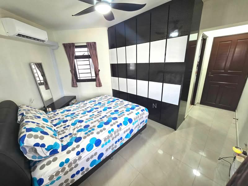 154 Rivervale Crescent, 154 Rivervale Crescent, 3 Bedrooms, 979 sqft, HDB Flat For Sale, by Kumar N, 500149801 - Bedroom - PropertyGuru.com.sg
