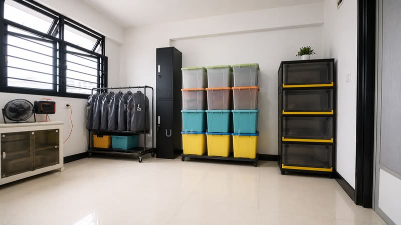 818A Choa Chu Kang Avenue 1, 818A Choa Chu Kang Avenue 1, 2 Bedrooms, 721 sqft, HDB Flat For Sale, by Jumi J, 500149802 - Master Room - PropertyGuru.com.sg