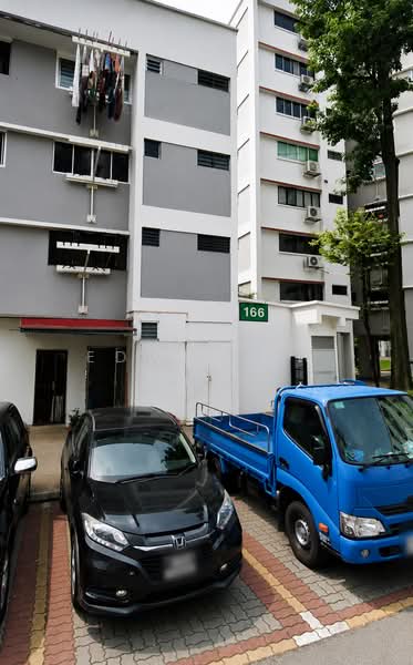 166 Bukit Batok West Ave 8, BUKIT BATOK WEST AVE, 850 sqft, Shop / Shophouse For Rent, by Edwin Ow, 500149814 - Exterior - CommercialGuru.com.sg