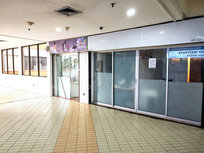 Upper Serangoon Shopping Centre, 756 Upper Serangoon Road, 238 sqft, Mall Shop For Rent, by Bridget Tan, 500149816 - Exterior - CommercialGuru.com.sg