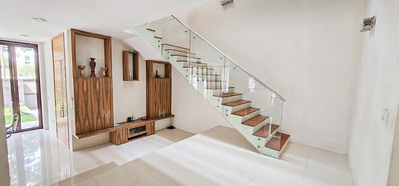 HUGE FH Semi-D @ 2c Sennett Road, Sennett Road, 8 Bedrooms, 3,980 sqft, Semi-Detached House For Sale, by Michael Lee, 500149820 - Interior - PropertyGuru.com.sg