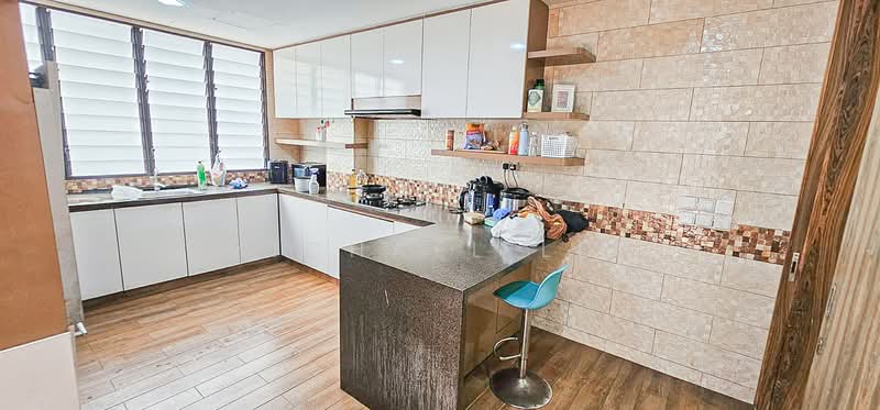 HUGE FH Semi-D @ 2c Sennett Road, Sennett Road, 8 Bedrooms, 3,980 sqft, Semi-Detached House For Sale, by Michael Lee, 500149820 - Kitchen - PropertyGuru.com.sg