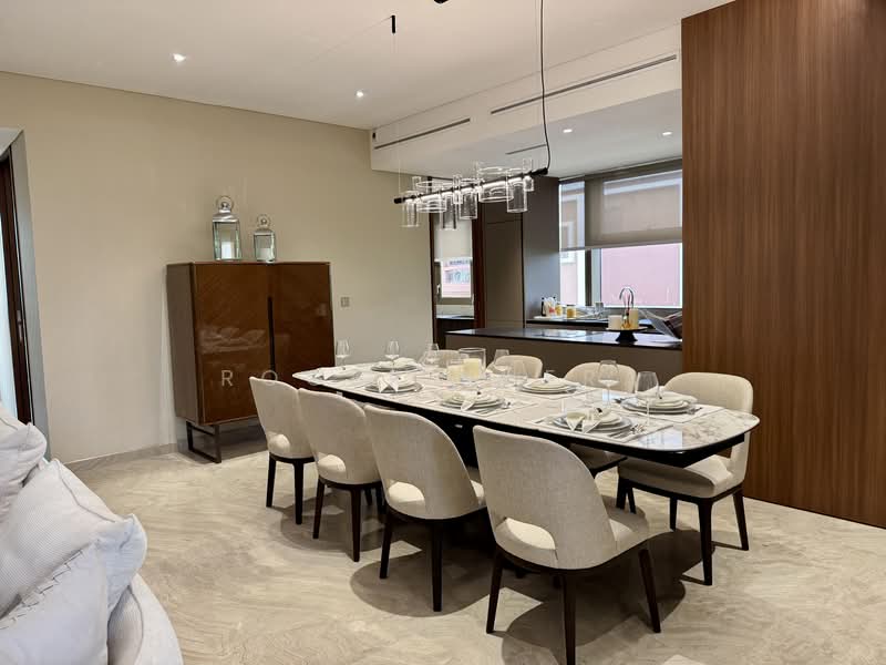 The Giverny Residences, 6 Robin Drive, 4 Bedrooms, 2,551 sqft, Condominium For Sale, by Roger Khera, 500149824 - Dining Room - PropertyGuru.com.sg