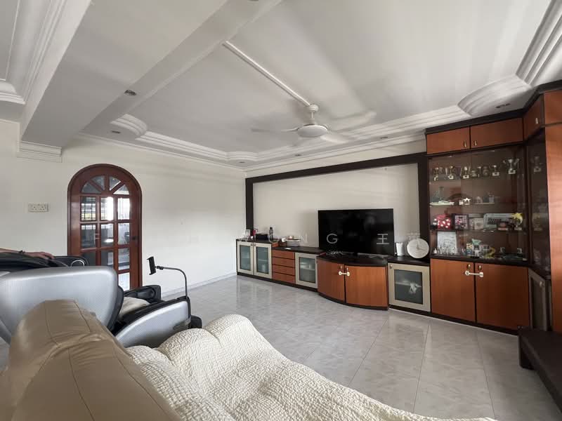 355 Tampines Street 33, 355 Tampines Street 33, 3 Bedrooms, 1,151 sqft, HDB Flat For Sale, by Faith Wong 王蕙蕙, 500149825 - Living Room - PropertyGuru.com.sg