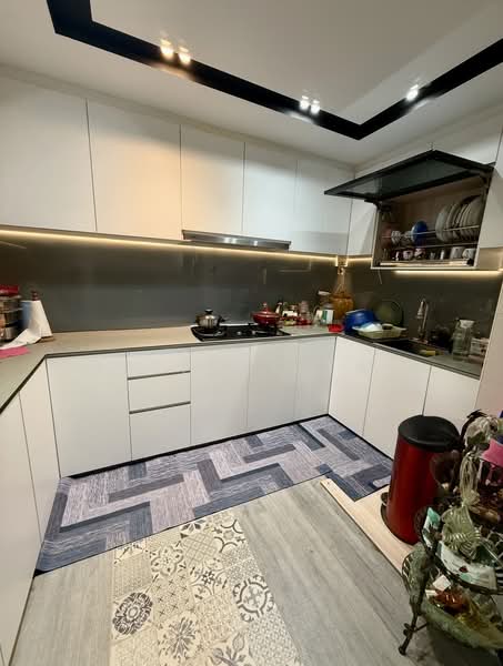 144 Petir Road, 144 Petir Road, 4 Bedrooms, 1,572 sqft, HDB Flat For Sale, by Jeffrey Tay, 500149841 - Kitchen - PropertyGuru.com.sg