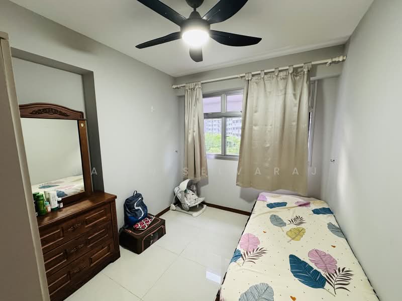 221A Sumang Lane, 221A Sumang Lane, 2 Bedrooms, 732 sqft, HDB Flat For Sale, by Jason Selvaraj, 500149860 - Bedroom - PropertyGuru.com.sg
