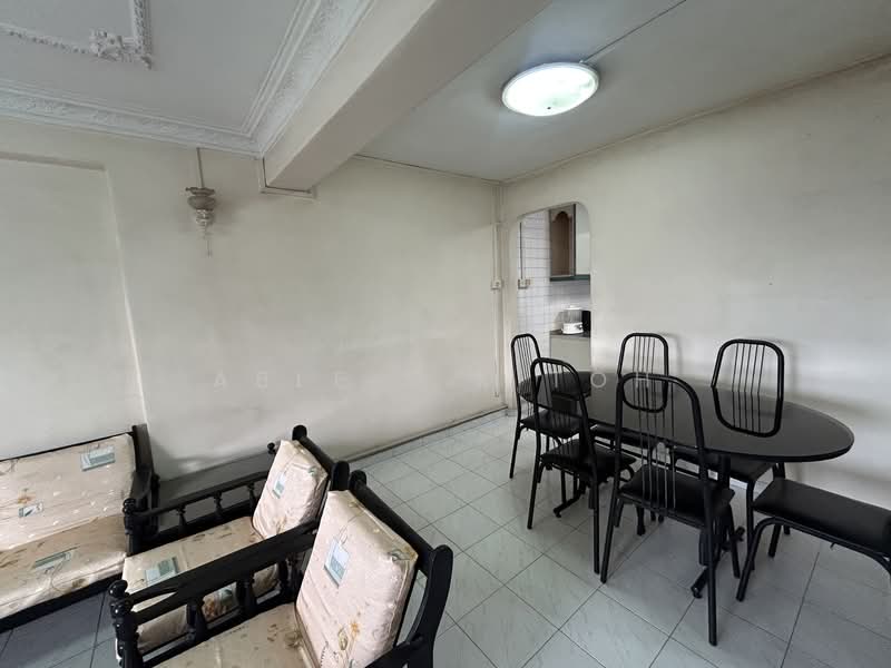 45 Sims Drive, 45 Sims Drive, 2 Bedrooms, 700 sqft, HDB Flat For Rent, by Able S.K Toh, 500149864 - Living Room - PropertyGuru.com.sg