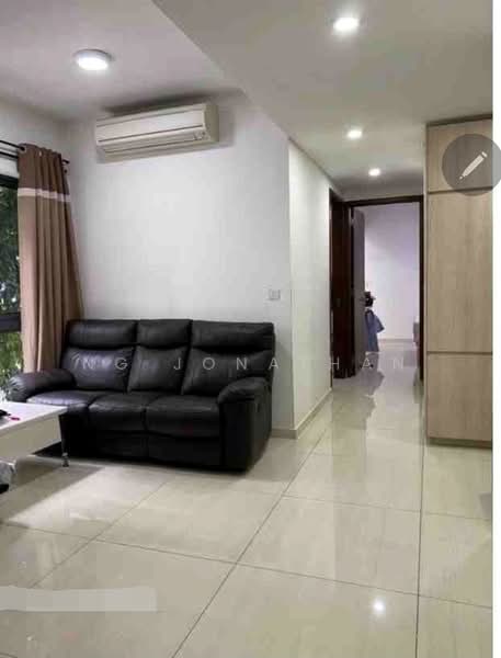The Promenade @ Pelikat, 183 Jalan Pelikat, 2 Bedrooms, 624 sqft, Condominium For Rent, by Ng Jonathan, 500149873 - Living Room - PropertyGuru.com.sg