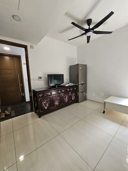 The Promenade @ Pelikat, 183 Jalan Pelikat, 2 Bedrooms, 624 sqft, Condominium For Rent, by Ng Jonathan, 500149873 - Living Room - PropertyGuru.com.sg