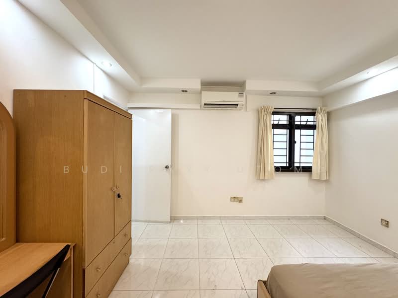 658B Jurong West Street 65, 658B Jurong West Street 65, 3 Bedrooms, 1,194 sqft, HDB Flat For Sale, by Budi Rayy Utomo, 500149880 - Bedroom - PropertyGuru.com.sg