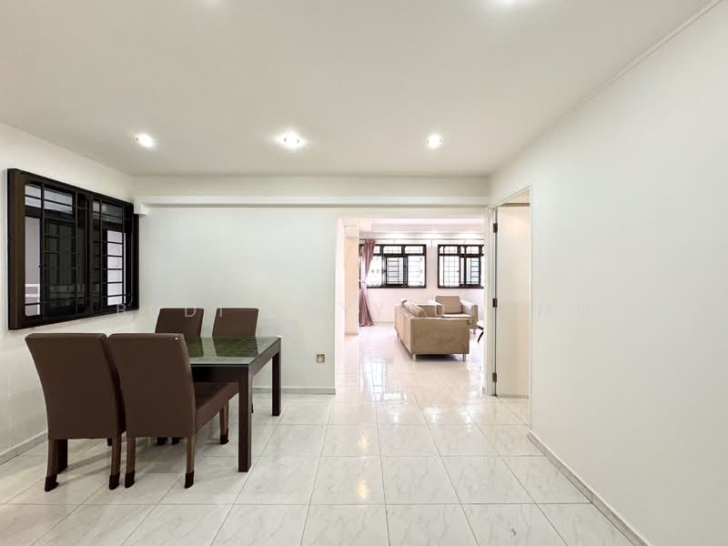 658B Jurong West Street 65, 658B Jurong West Street 65, 3 Bedrooms, 1,194 sqft, HDB Flat For Sale, by Budi Rayy Utomo, 500149880 - Dining Room - PropertyGuru.com.sg