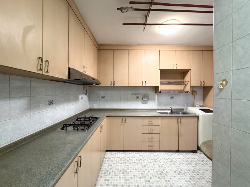 658B Jurong West Street 65, 658B Jurong West Street 65, 3 Bedrooms, 1,194 sqft, HDB Flat For Sale, by Budi Rayy Utomo, 500149880 - Kitchen - PropertyGuru.com.sg