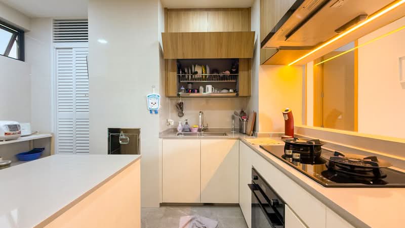 The Skywoods, 11 Dairy Farm Heights, 4 Bedrooms, 1,249 sqft, Condominium For Sale, by Aaron Tay, 500149888 - Kitchen - PropertyGuru.com.sg