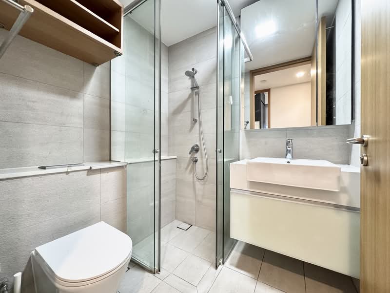 1953, 1 Tessensohn Road, 3 Bedrooms, 937 sqft, Apartment For Rent, by Venus Wu, 500149895 - Common Bathroom - PropertyGuru.com.sg