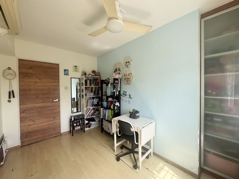 106D Punggol Field, 106D Punggol Field, 3 Bedrooms, 1,184 sqft, HDB Flat For Sale, by Tan David, 500149905 - Bedroom 2 - PropertyGuru.com.sg