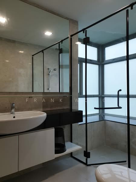 The Infiniti, 39A West Coast Park, 4 Bedrooms, 1,367 sqft, Condominium For Sale, by Frank Wong, 500149912 - Bathroom - PropertyGuru.com.sg