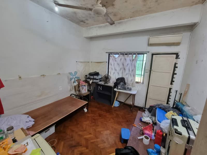 Eng Aun Mansion, 304 - 304C Thomson Road, 3 Bedrooms, 1,050 sqft, Apartment For Rent, by Shaun How, 500149918 - Bedroom - PropertyGuru.com.sg