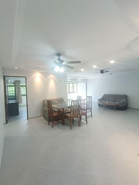 225C Compassvale Walk, 225C Compassvale Walk, 3 Bedrooms, 1,452 sqft, HDB Flat For Rent, by Shawn Phua, 500149920 - Living Room - PropertyGuru.com.sg