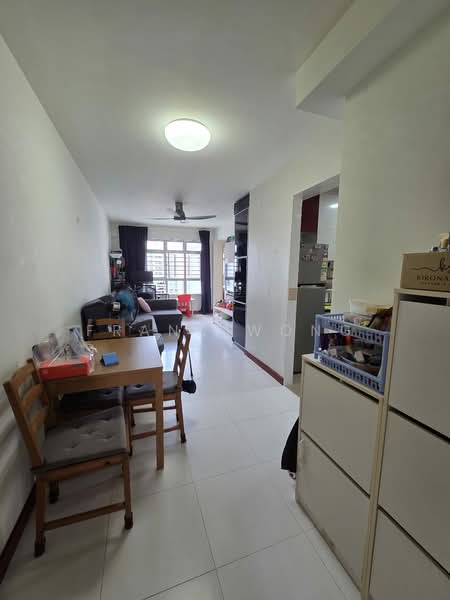 450A Sengkang West Way, 450A Sengkang West Way, 2 Bedrooms, 721 sqft, HDB Flat For Sale, by Frank Wong, 500149926 - Living Room - PropertyGuru.com.sg