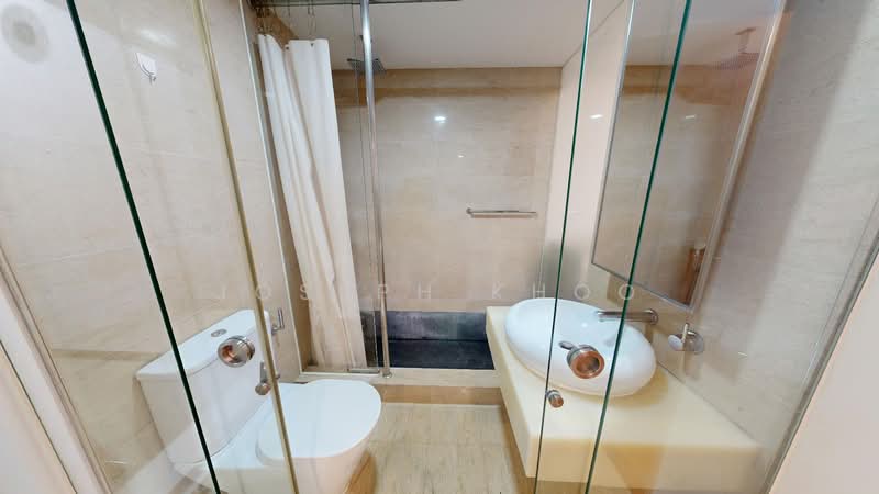 The Clift, 21 McCallum Street, 1 Bedroom, 527 sqft, Apartment For Sale, by Joseph Khoo, 500149931 - Bathroom - PropertyGuru.com.sg