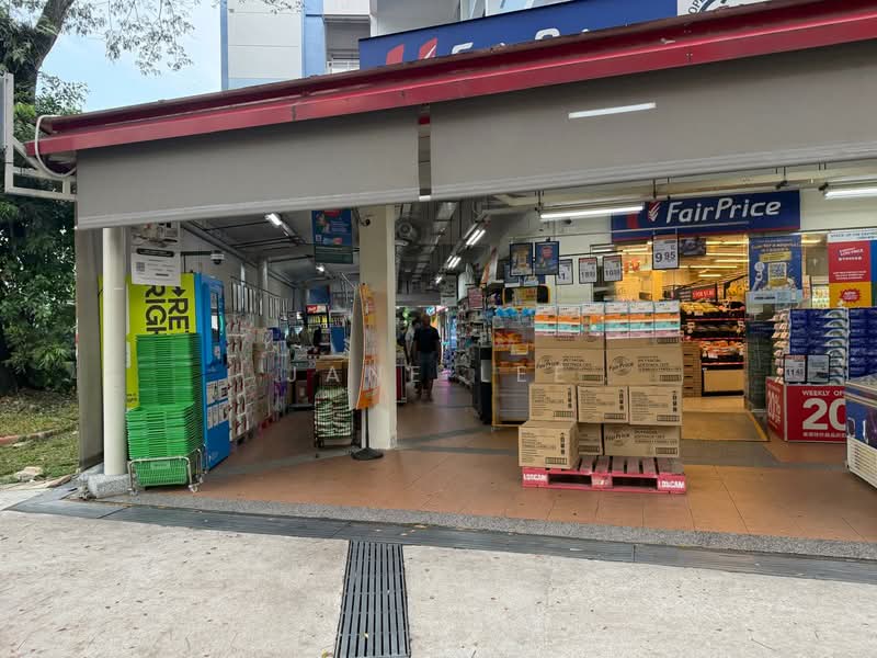 Blk 166 Bukit Batok West Ave 8, Blk 166 Bukit Batok West Ave 8, 850 sqft, Shop / Shophouse For Rent, by Jane Lee, 500149933 - CommercialGuru.com.sg