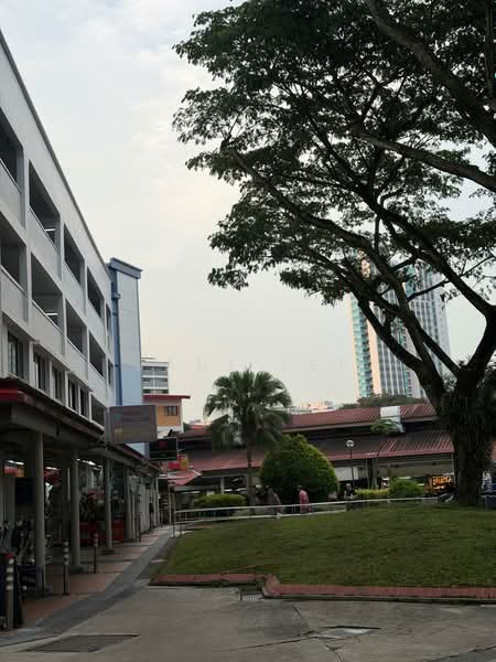 Blk 166 Bukit Batok West Ave 8, Blk 166 Bukit Batok West Ave 8, 850 sqft, Shop / Shophouse For Rent, by Jane Lee, 500149933 - Exterior - CommercialGuru.com.sg