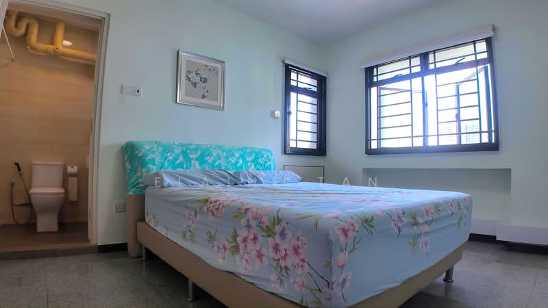 86 Telok Blangah Heights, 86 Telok Blangah Heights, 3 Bedrooms, 968 sqft, HDB Flat For Rent, by Elaine Tan, 500149947 - Masterbedroom - PropertyGuru.com.sg