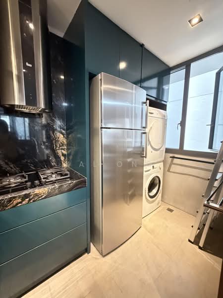 Stratum, 80 Elias Road, 2 Bedrooms, 947 sqft, Condominium For Rent, by Kal Ong, 500149952 - Kitchen - PropertyGuru.com.sg