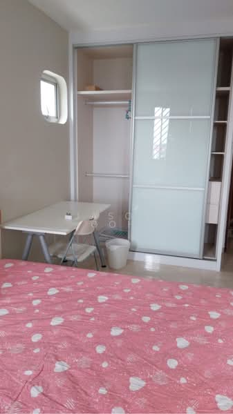 157 Simei Road, 157 Simei Road, 1 Bedroom, 1,313 sqft, HDB Flat For Rent, by Jason Goh, 500149956 - PropertyGuru.com.sg