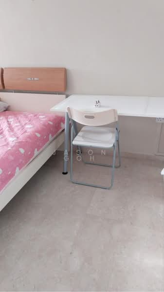157 Simei Road, 157 Simei Road, 1 Bedroom, 1,313 sqft, HDB Flat For Rent, by Jason Goh, 500149956 - PropertyGuru.com.sg
