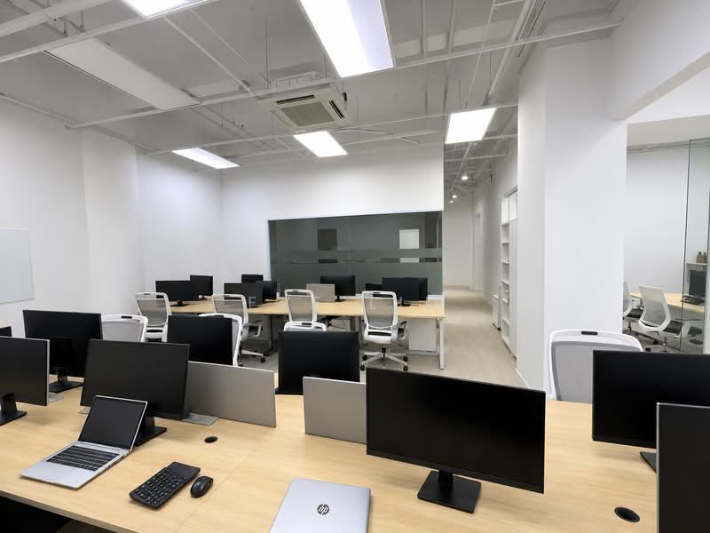 Leong Huat Building, , 1,300 sqft, Light Industrial (B1) For Rent, by Eve Lim, 500149957 - Interior - CommercialGuru.com.sg