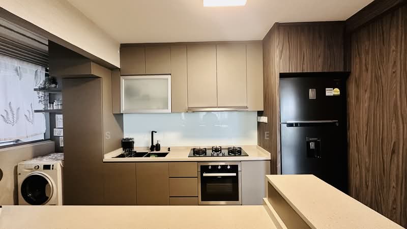 377B Hougang Street 32, 377B Hougang Street 32, 3 Bedrooms, 1,012 sqft, HDB Flat For Sale, by Shafie Syed, 500149964 - Kitchen - PropertyGuru.com.sg