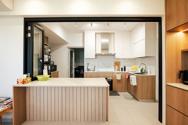 Flame Tree Park, 1 Sin Ming Avenue, 3 Bedrooms, 1,765 sqft, Condominium For Rent, by Isaac Tan, 500149966 - Kitchen - PropertyGuru.com.sg