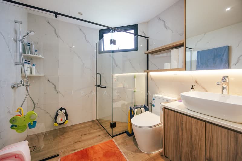 Flame Tree Park, 1 Sin Ming Avenue, 3 Bedrooms, 1,765 sqft, Condominium For Rent, by Isaac Tan, 500149966 - Bathroom - PropertyGuru.com.sg