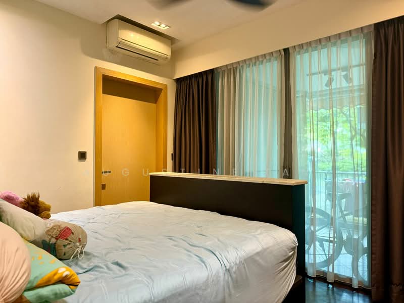 Eight Courtyards, 18 Canberra Drive, 3 Bedrooms, 1,141 sqft, Condominium For Rent, by Augustine Tan, 500149967 - Bedroom - PropertyGuru.com.sg