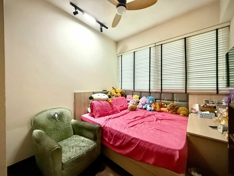 Eight Courtyards, 18 Canberra Drive, 3 Bedrooms, 1,141 sqft, Condominium For Rent, by Augustine Tan, 500149967 - Bedroom - PropertyGuru.com.sg