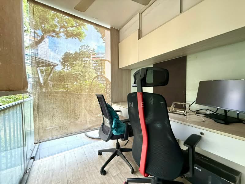 Eight Courtyards, 18 Canberra Drive, 3 Bedrooms, 1,141 sqft, Condominium For Rent, by Augustine Tan, 500149967 - Study - PropertyGuru.com.sg