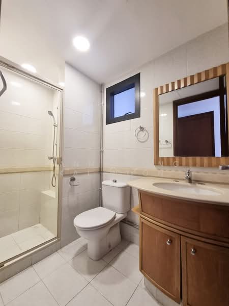 River Place, 62 Havelock Road, 4 Bedrooms, 2,067 sqft, Condominium For Sale, by Danny Yong Kai Woon, 500149971 - Bathroom - PropertyGuru.com.sg