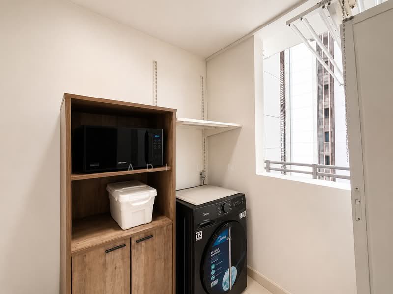 Good value. Rare high floor. Pool facing. 3br near Seletar Mall, , 3 Bedrooms, 1,130 sqft, Condominium For Sale, by Adiel Ng, 500149973 - Interior - PropertyGuru.com.sg