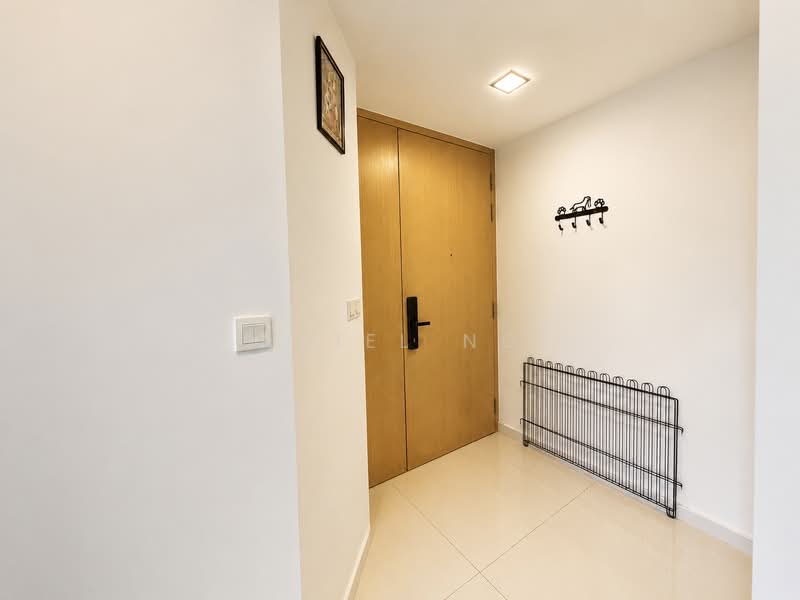 Good value. Rare high floor. Pool facing. 3br near Seletar Mall, , 3 Bedrooms, 1,130 sqft, Condominium For Sale, by Adiel Ng, 500149973 - Entrance - PropertyGuru.com.sg
