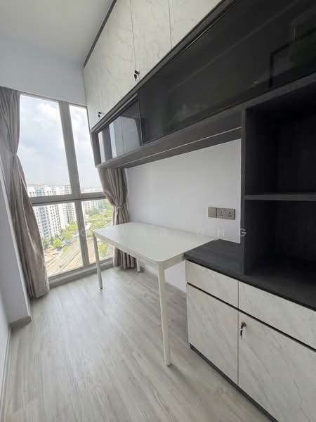 Prive, 31 Punggol Field, 2 Bedrooms, 883 sqft, Executive Condominium For Sale, by Roland Ong, 500149974 - Study - PropertyGuru.com.sg