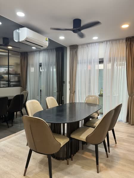 Terrace @ Sixth Ave, Sixth Avenue, 3 Bedrooms, 2,500 sqft, Terraced House For Sale, by Rose Lai, 500149979 - PropertyGuru.com.sg