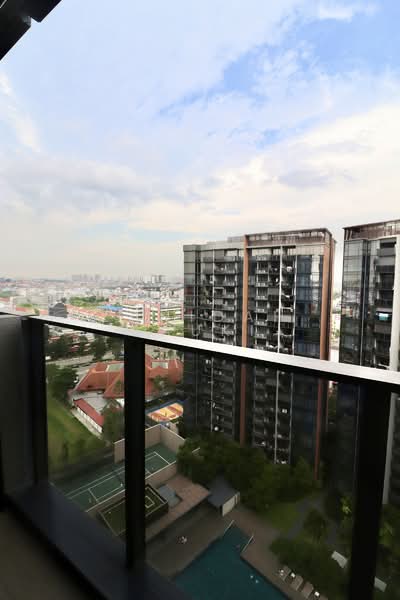 Parc Esta, 900 Sims Avenue, 2 Bedrooms, 743 sqft, Condominium For Sale, by Zahidah Sauki, 500149980 - Balcony - PropertyGuru.com.sg